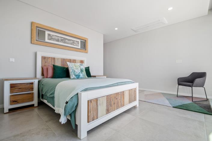 Image No.20-4 Bed Villa / Detached for sale