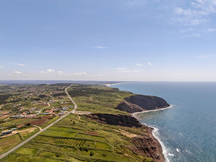 Image No.39-4 Bed Villa / Detached for sale