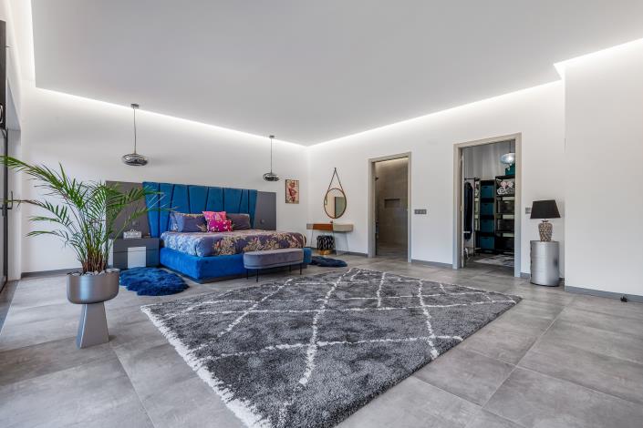 Image No.25-5 Bed Villa for sale