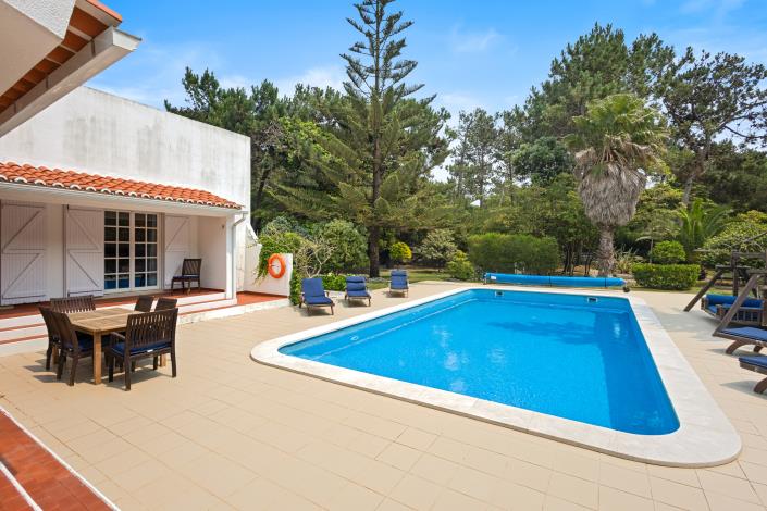 Image No.10-3 Bed Villa for sale