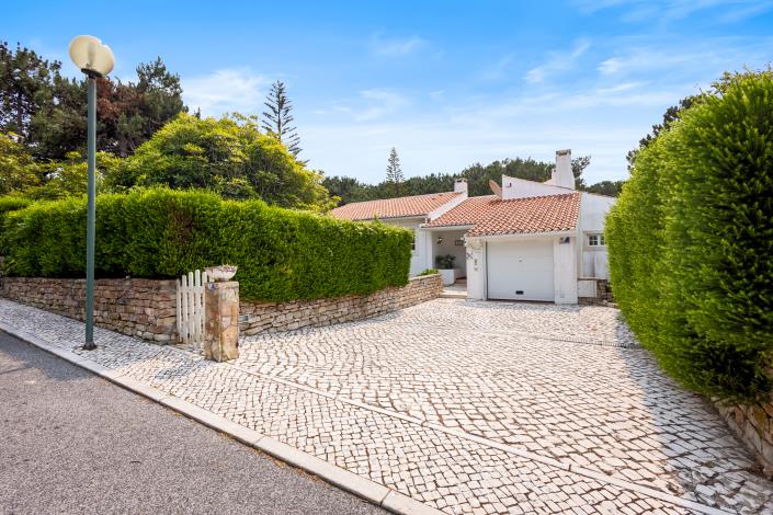 Image No.26-3 Bed Villa for sale