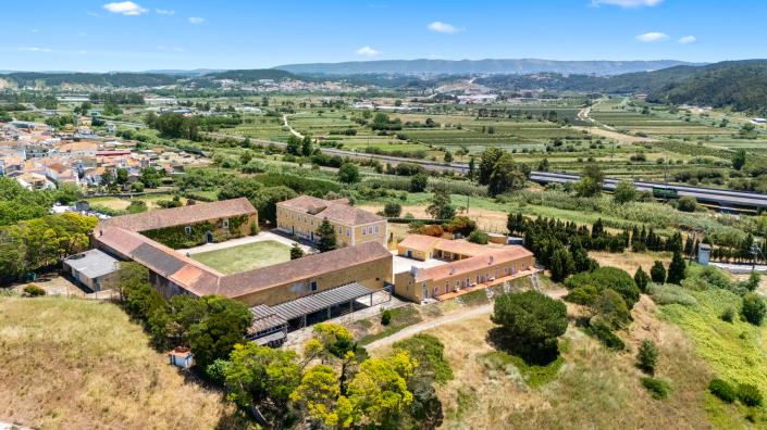 Image No.30-23 Bed Mansion for sale