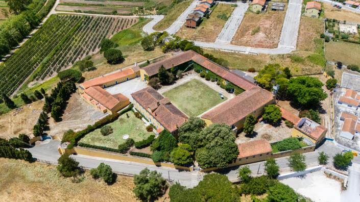 Image No.33-23 Bed Mansion for sale