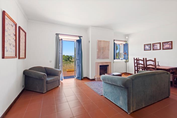 Image No.16-23 Bed Mansion for sale