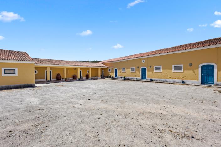 Image No.14-23 Bed Mansion for sale