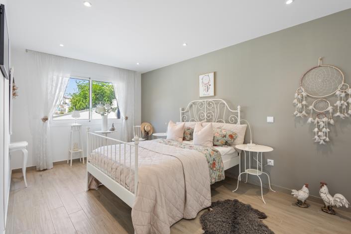 Image No.26-4 Bed Apartment for sale