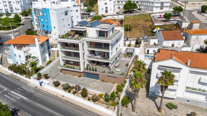 Image No.13-4 Bed Apartment for sale