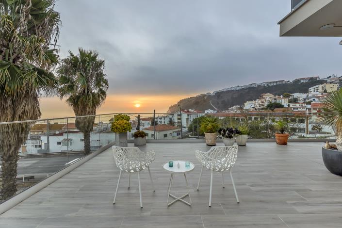 Image No.10-4 Bed Apartment for sale