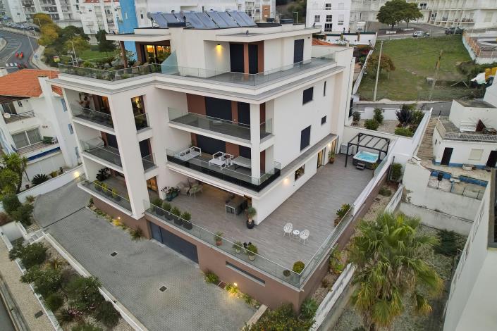 Image No.45-4 Bed Apartment for sale