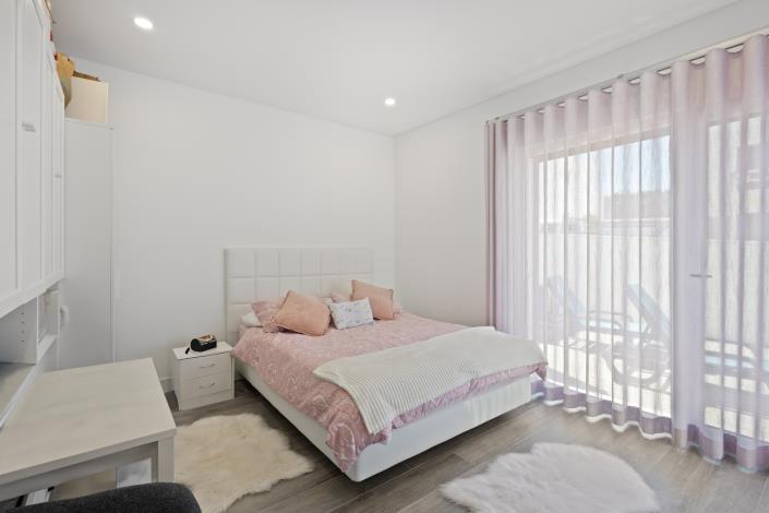 Image No.12-3 Bed Villa for sale