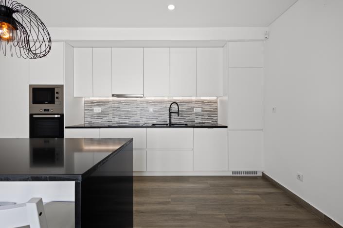 Image No.10-3 Bed Villa for sale