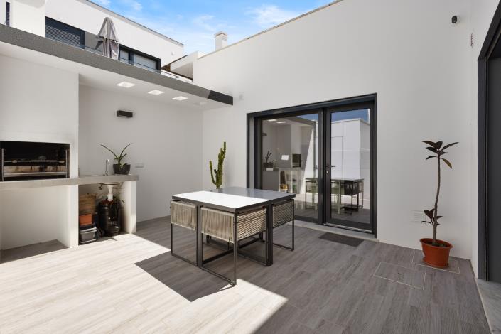 Image No.22-3 Bed Villa for sale