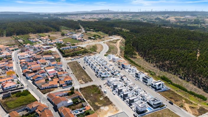 Image No.29-3 Bed Villa for sale