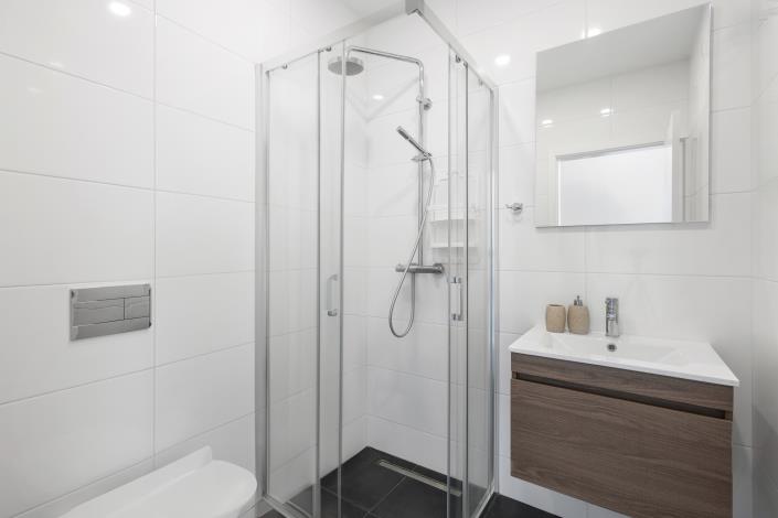 Image No.18-2 Bed Apartment for sale