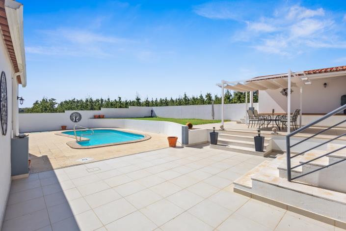 Image No.8-5 Bed Villa for sale