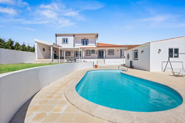 Image No.32-5 Bed Villa for sale