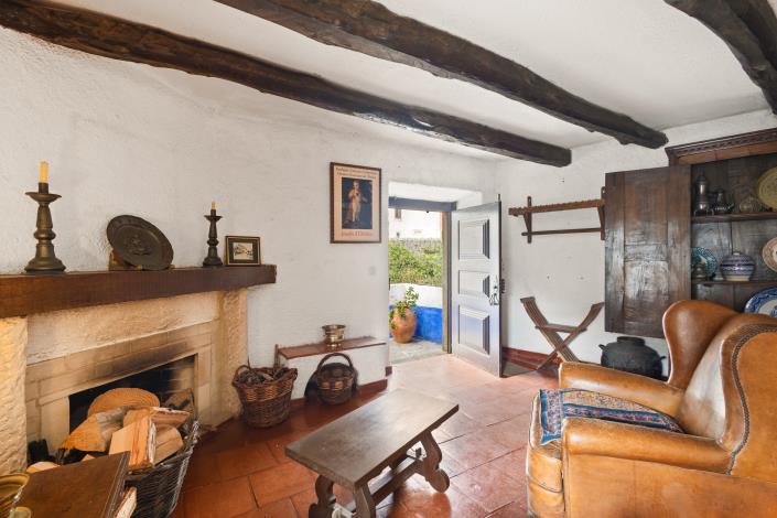 Image No.18-3 Bed Villa for sale