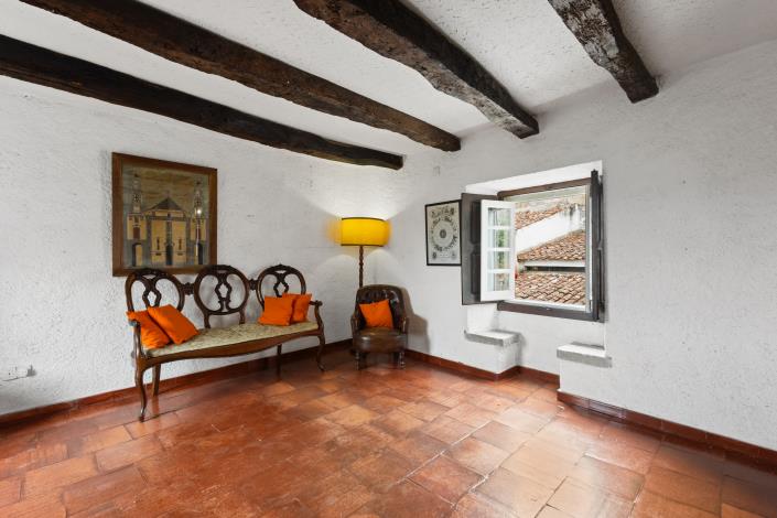 Image No.12-3 Bed Villa for sale