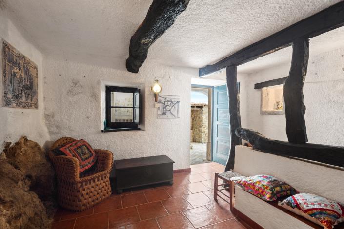 Image No.23-3 Bed Villa for sale