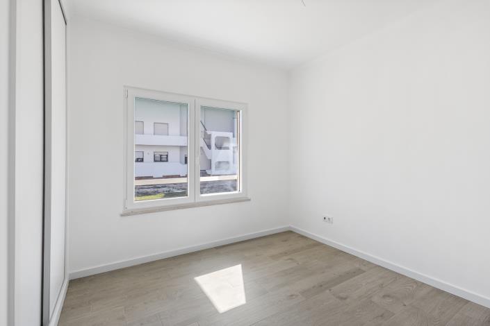 Image No.9-1 Bed Apartment for sale