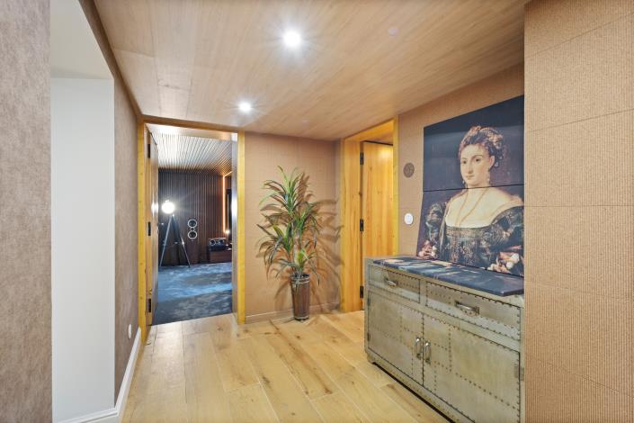 Image No.29-6 Bed Villa for sale