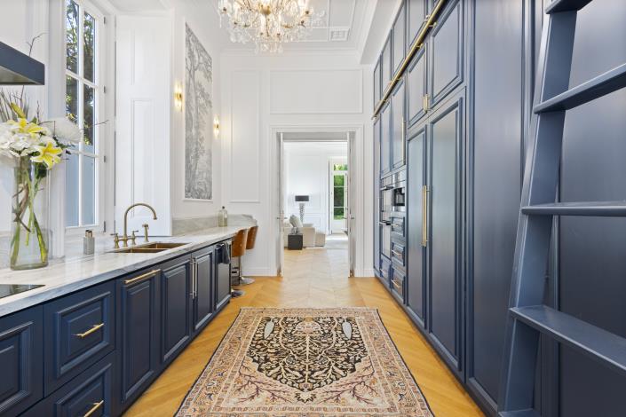 Image No.15-6 Bed Villa for sale