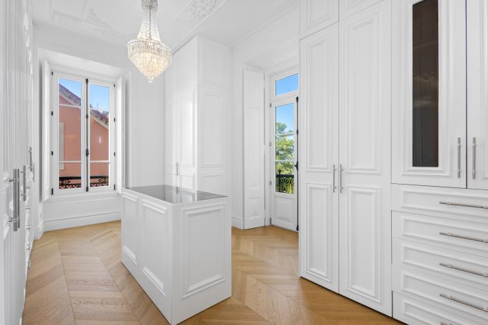 Image No.18-6 Bed Villa for sale