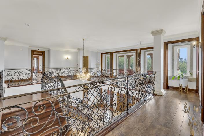 Image No.16-6 Bed Country House for sale