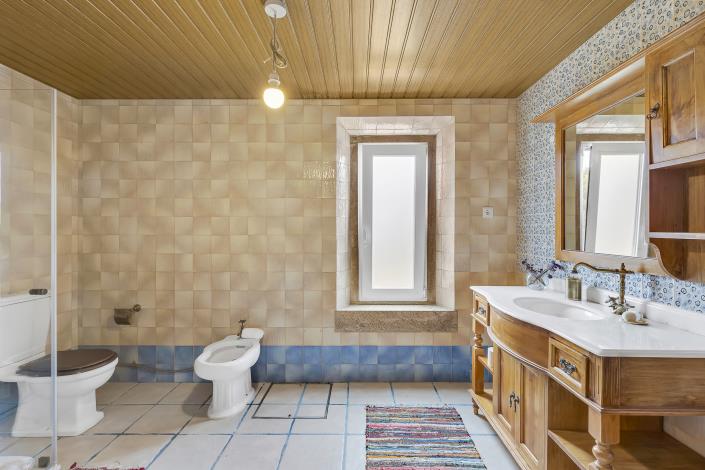 Image No.35-6 Bed Country House for sale