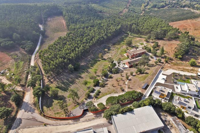 Image No.12-6 Bed Country House for sale