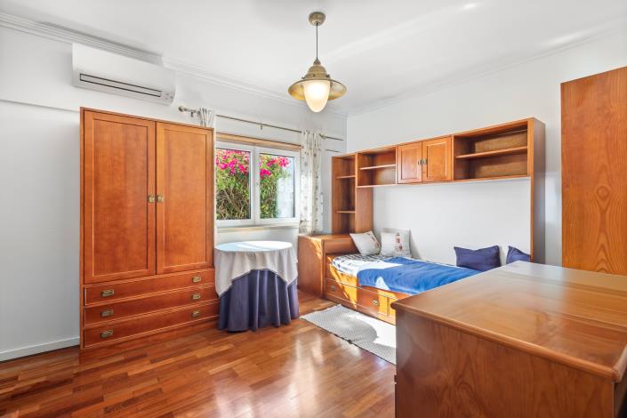 Image No.18-4 Bed House/Villa for sale