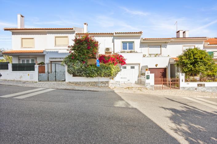 Image No.2-4 Bed House/Villa for sale