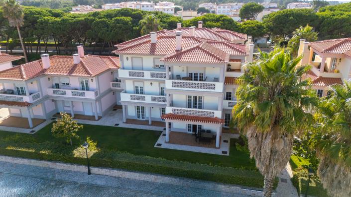 Image No.3-3 Bed Apartment for sale