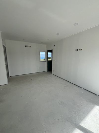 Image No.18-5 Bed Villa for sale