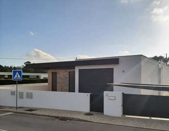 1 - Caldas da Rainha, Villa