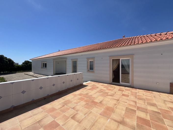 Image No.19-3 Bed Villa for sale