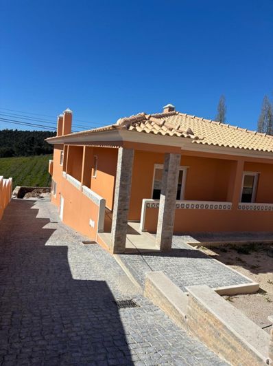 Image No.1-3 Bed Villa for sale