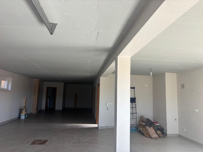 Image No.9-3 Bed Villa for sale