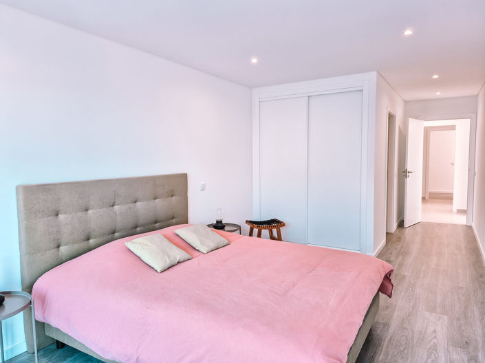 Image No.11-3 Bed Apartment for sale