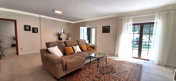 Image No.9-5 Bed Villa for sale