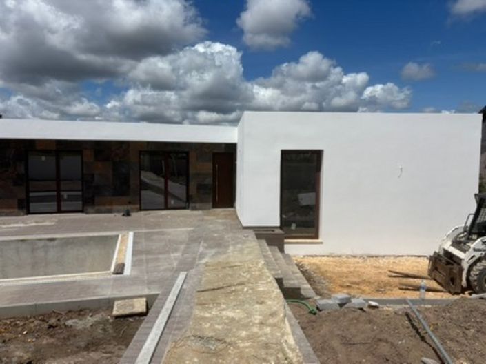 Image No.3-4 Bed Villa for sale