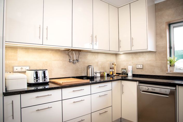 Image No.12-4 Bed Villa for sale