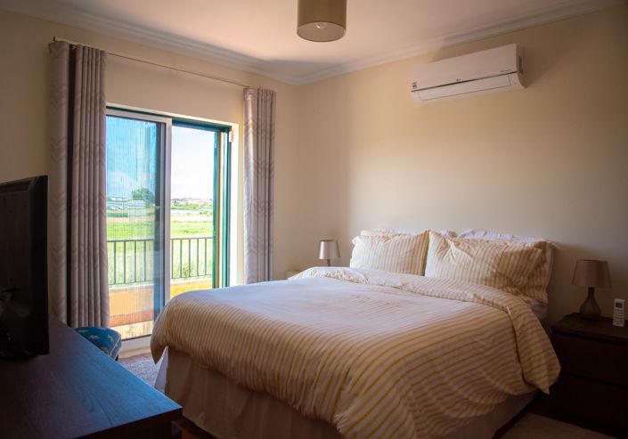 Image No.18-4 Bed Villa for sale