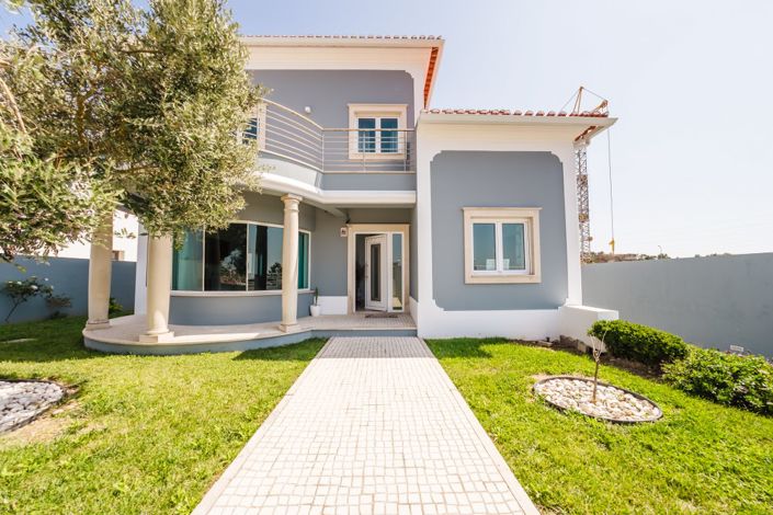 Image No.1-3 Bed Villa for sale