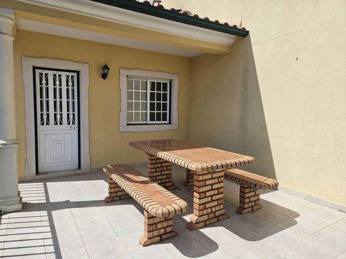 Image No.15-4 Bed Villa for sale