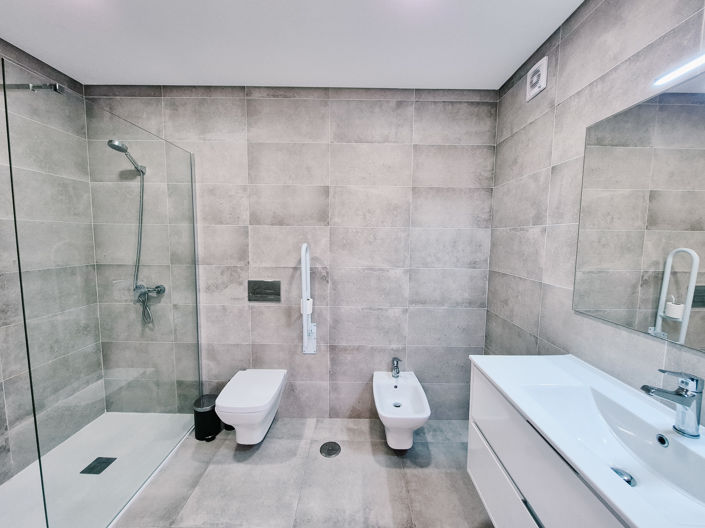 Image No.10-3 Bed Apartment for sale