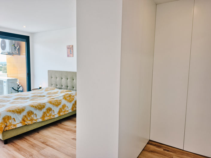 Image No.12-3 Bed Apartment for sale