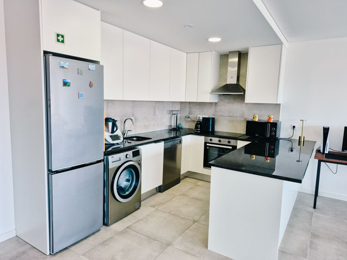 Image No.3-3 Bed Apartment for sale