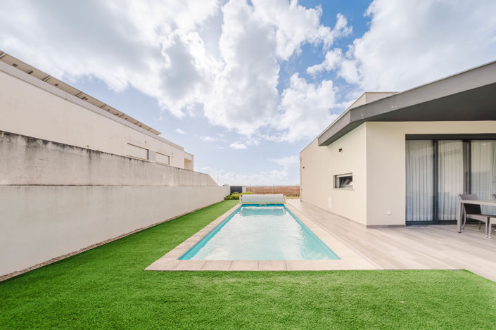 Image No.5-3 Bed Villa for sale