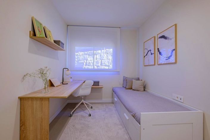 Image No.4-3 Bed Property for sale